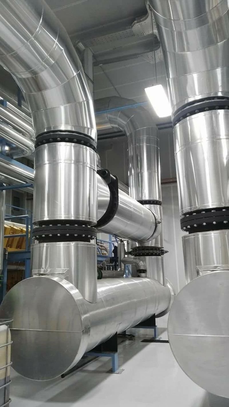 Detalles de collarines y fijaciones de tubería